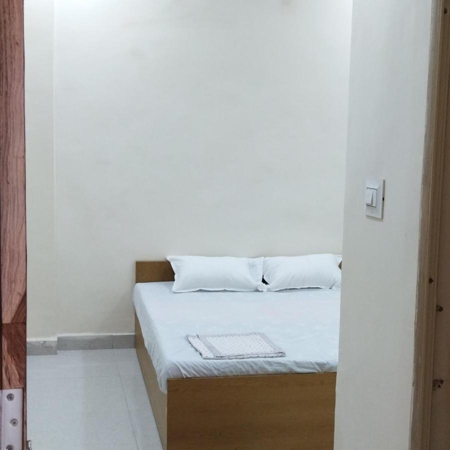 Shree Gajlaxmi Hotel Walking Distance From Mahakaleswar 乌贾因 外观 照片